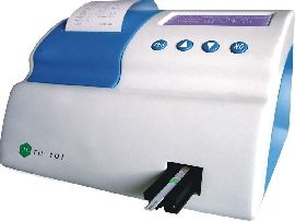 Analizor semiautomat strip-uri urinare TC 101 (60 teste/ora)