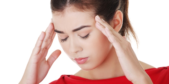 Durerea de cap, posibil simptom al unei coloane bolnave