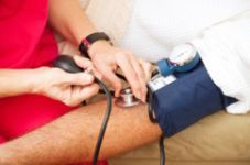 Hipertensiunea arteriala: Cauze, Simptome, Tratament