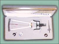  tonometru schiotz cu scala inclinata sau dreapta