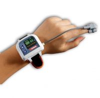 Pulsoximetru cu atasare la incheietura mainii