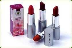 Ruj hidratant pentru buze