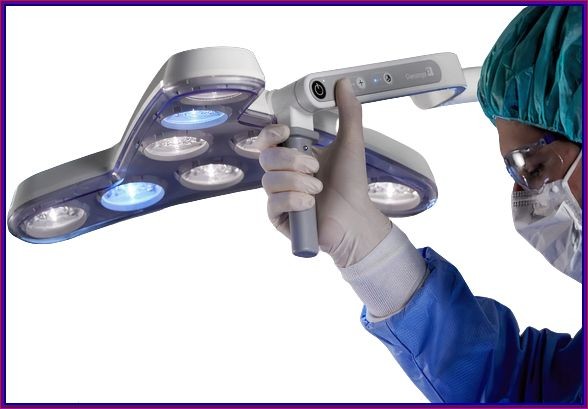 Lampa chirurgicala dermatologie – estetica derungs 130 000 lux