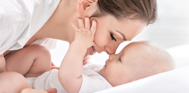 Esentialul despre constipatia bebelusului alaptat la san