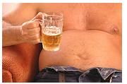 Obezitatea dezvoltata in urma consumului excesiv de alcool agraveaza leziunile creierului 