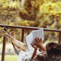 Studiu: Cititul si somnul ajuta cel mai mult la prevenirea declinului cognitiv