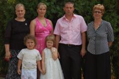 sora mea,eu, george-sotul,mama si diana cu nepotelul din parea sotului